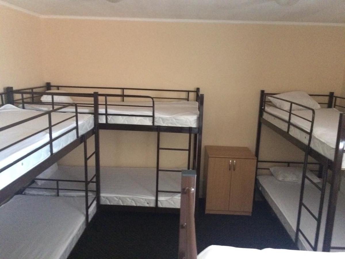 Hostel Kryvy Rih Extérieur photo