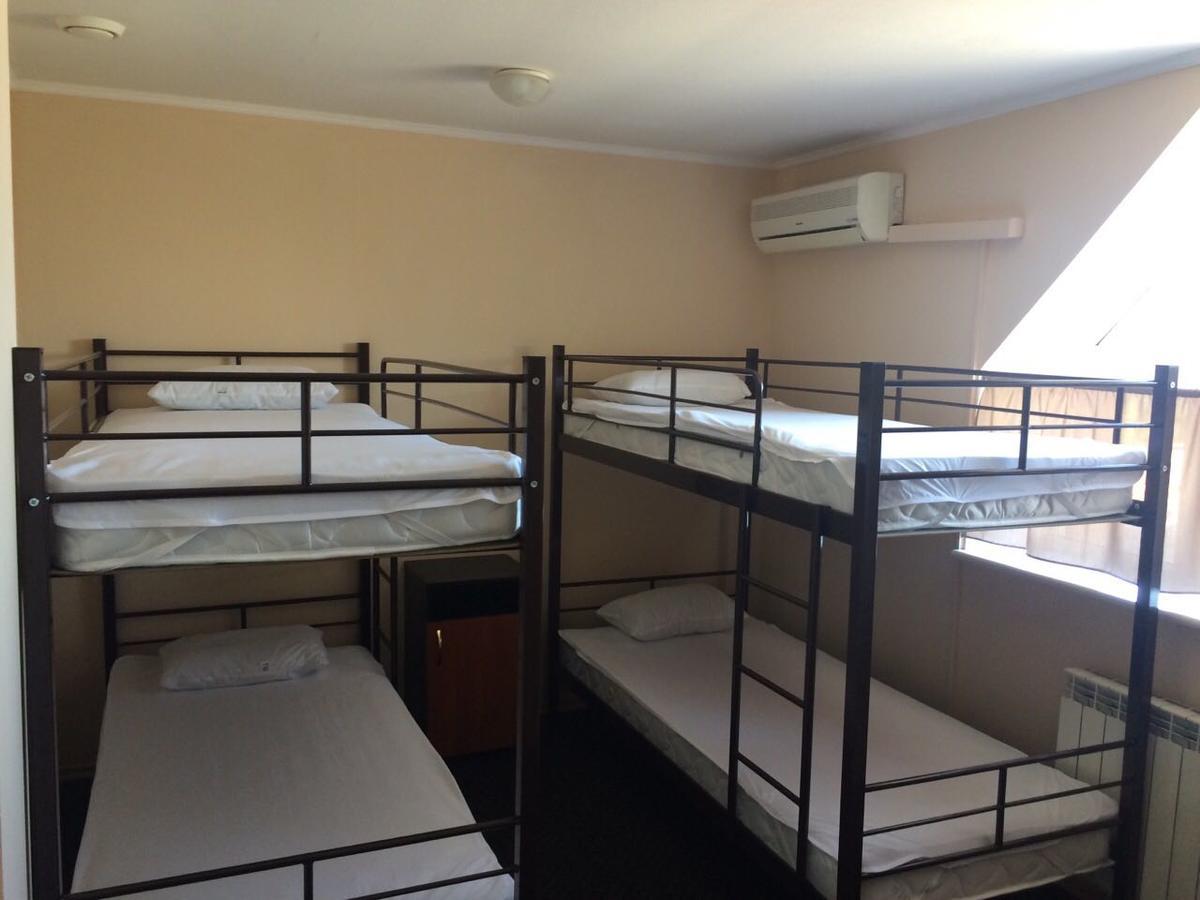 Hostel Kryvy Rih Extérieur photo